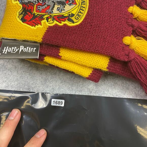 Harry Potter scarf striped it red yellow long 76 inch - Picture 5 of 5